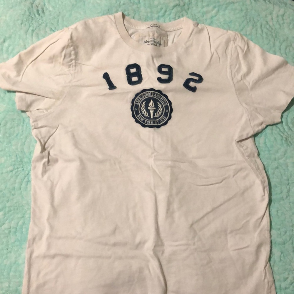 white 1892 abercombie and fitch shirt